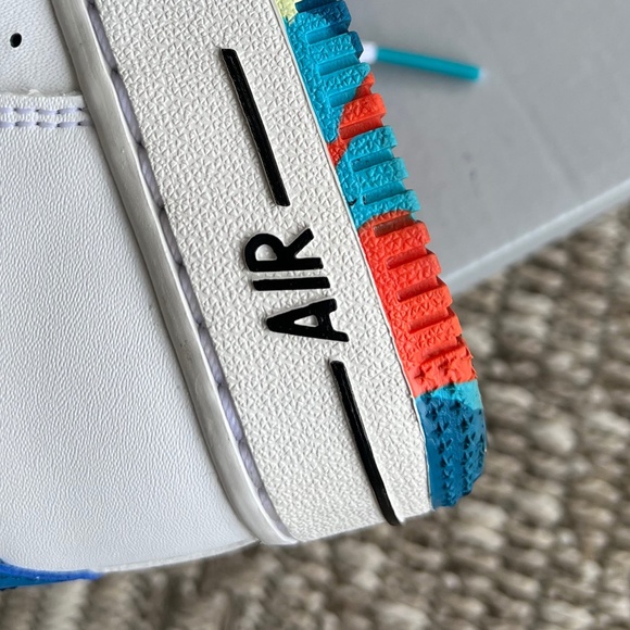 Nike Air Force 1 LV8 GS Multicolor Sneakers Size 4.5 Youth W/Original Box - Picture 9 of 16